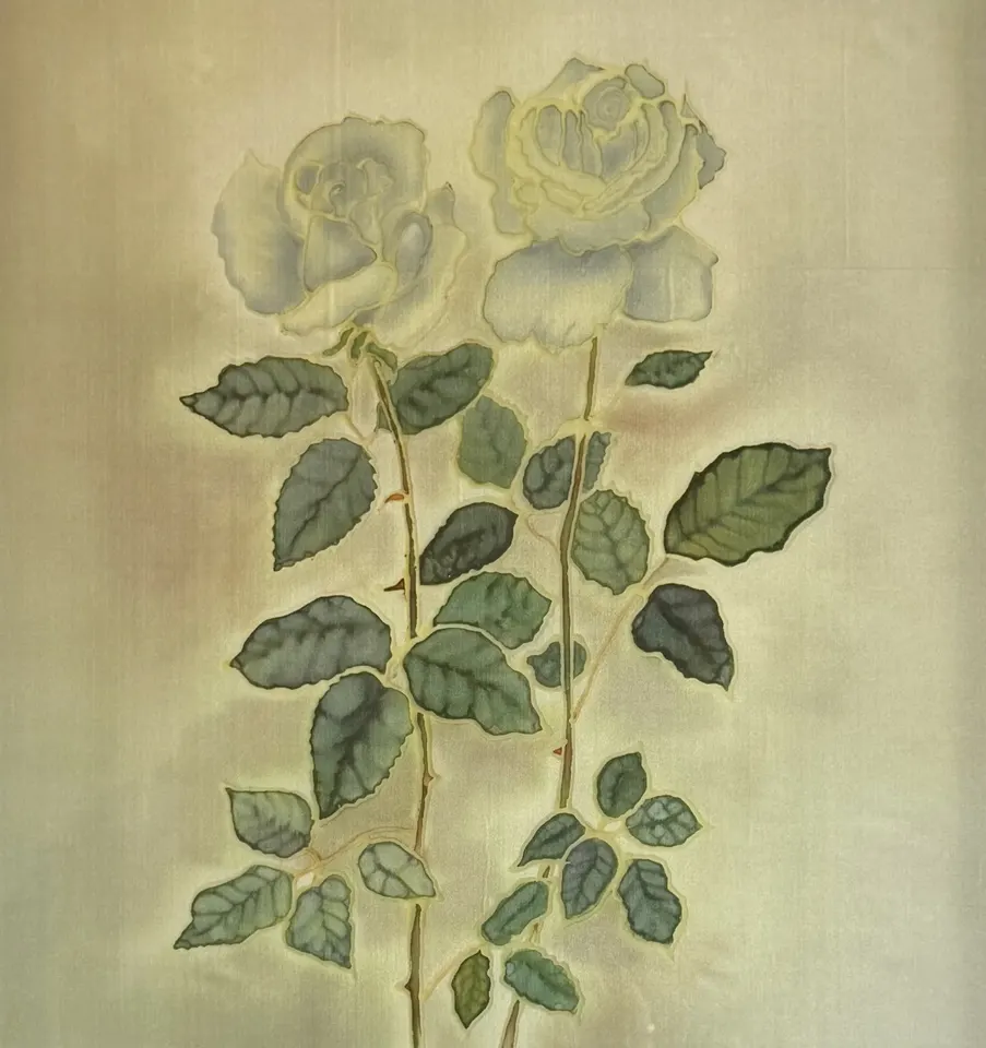weisse Rosen (Seidenmalerei)